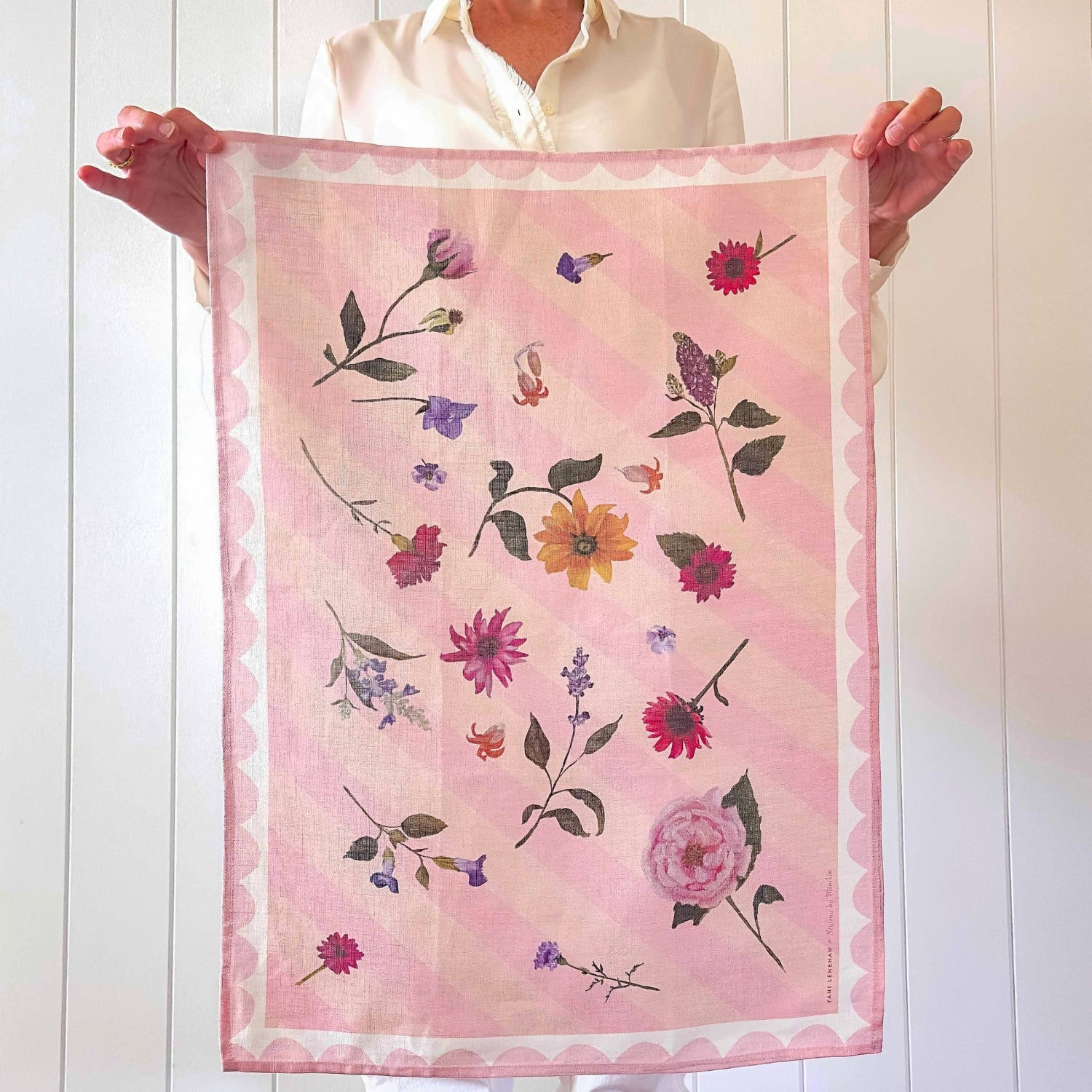 100% linen tea towel perfect for mother's day, a housewarming gift and to add a luxurious feel to your kitchen and home