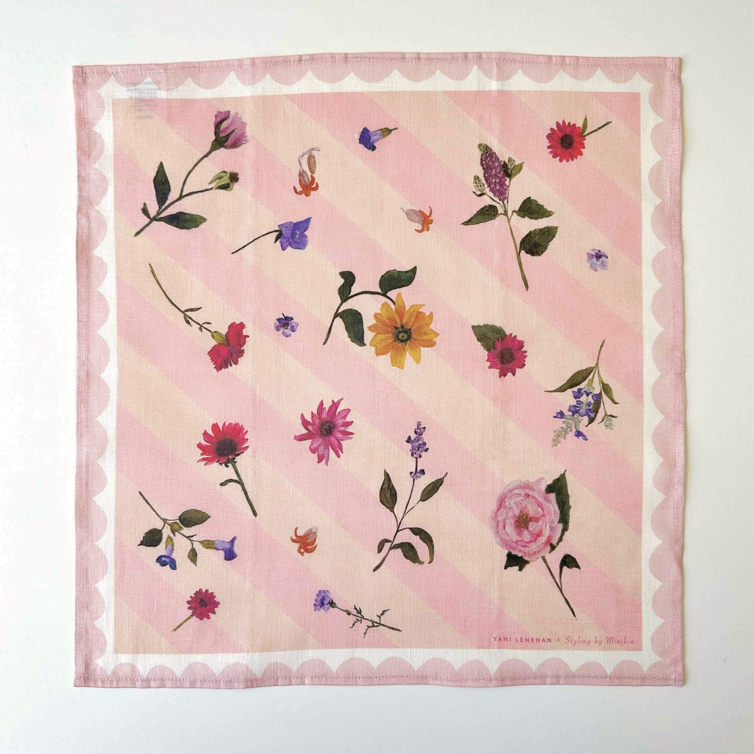 100% linen napkin perfect for mother's day, a housewarming gift and to add a luxurious feel to your kitchen table and your home